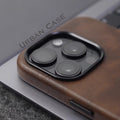 Slim magnetic phone case, front and back view
